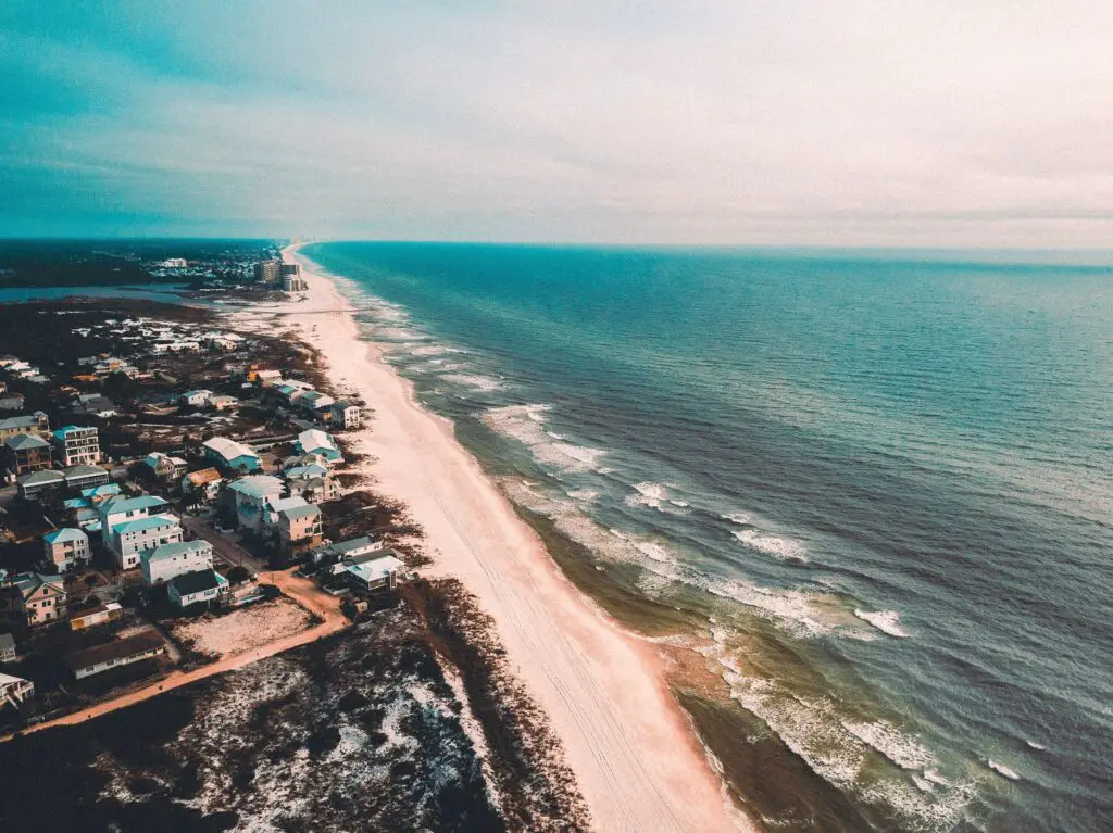 Vista de la costa de Florida desde el cielo